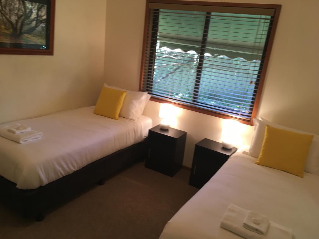 Acorn Lodge Bright Extérieur photo